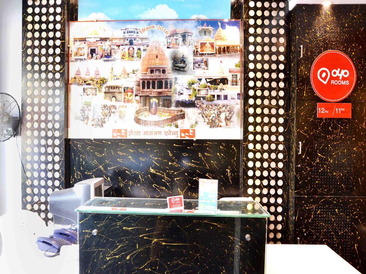 Oyo 2403 Hotel Aamantran Avenue Ujjain Esterno foto